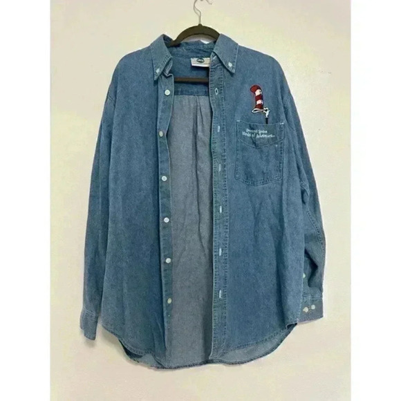 Vintage Disney Store Mickey Cintas Employee Uniform Denim Button Down Shirt sz M - Picture 4 of 6